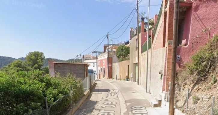 Vista exterior de Casa o xalet en venda en Sant Cugat del Vallès amb Jardí privat