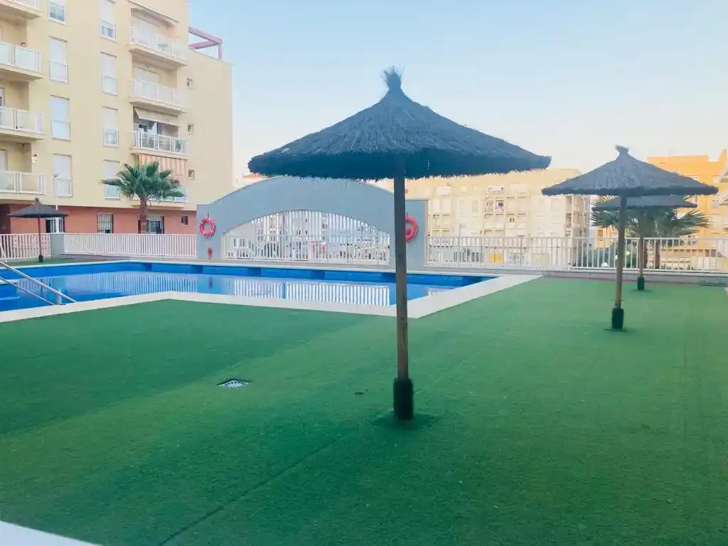 Piscina de Piso en venta en San Luis de Sabinillas