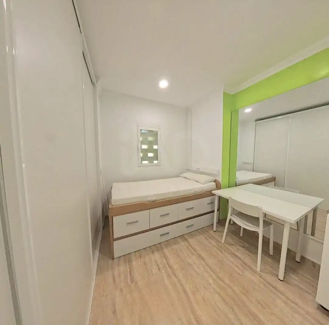 Bedroom of Lofts for sale in Cerdanyola del Vallès  with Heating