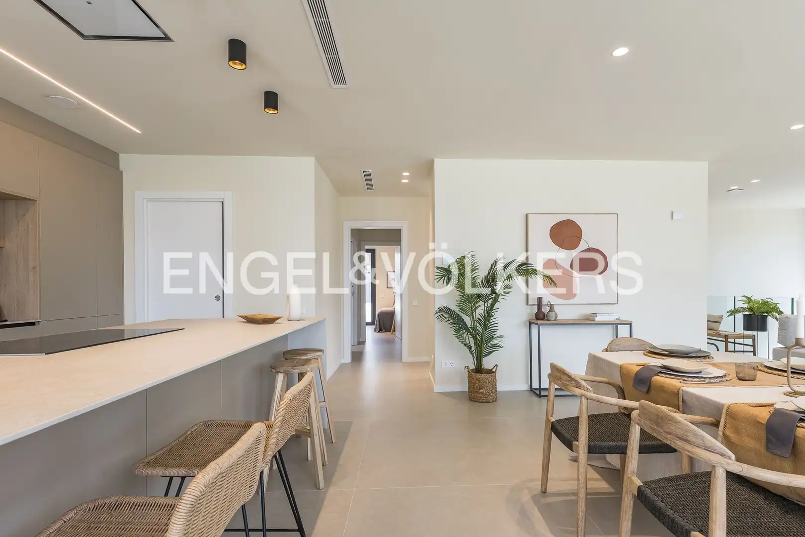 Comedor de Casa o chalet en venta en Sitges con Aire acondicionado, Calefacción y Jardín privado