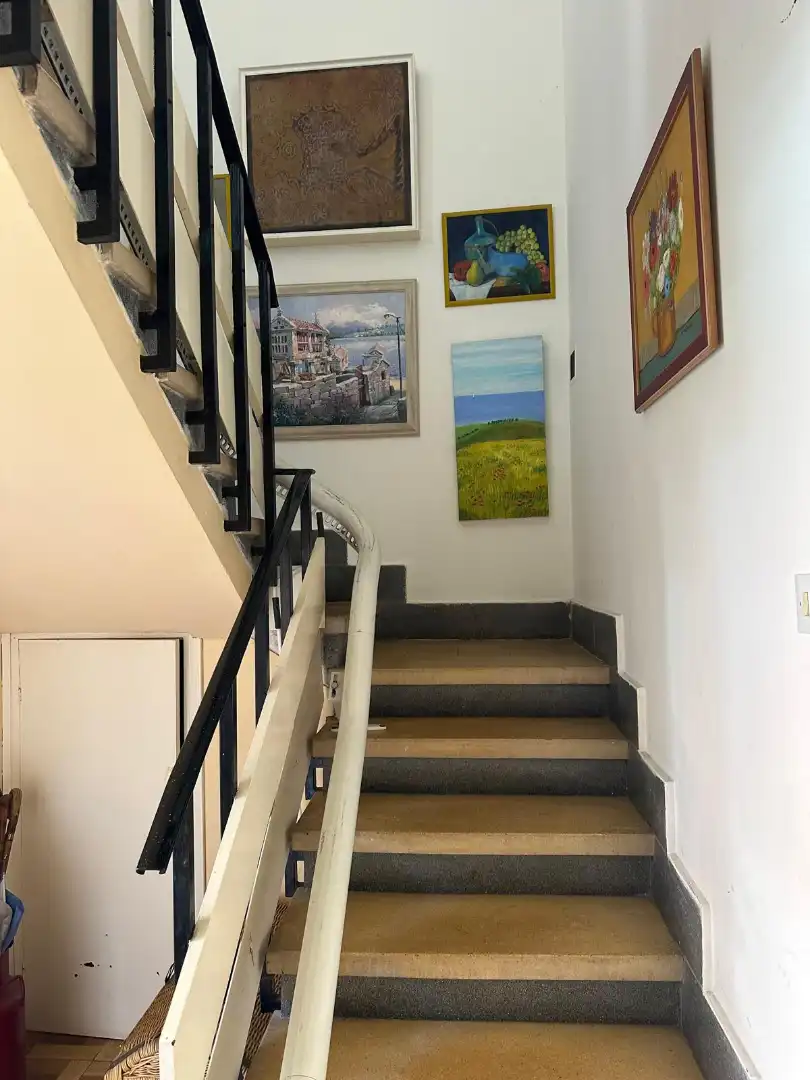 Einfamilien-Reihenhaus zum Verkauf in Castrillón mit Heizung, Privatgarten und Terrasse