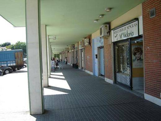 Local comercial en Venta en Urbadiez - Entrepuentes