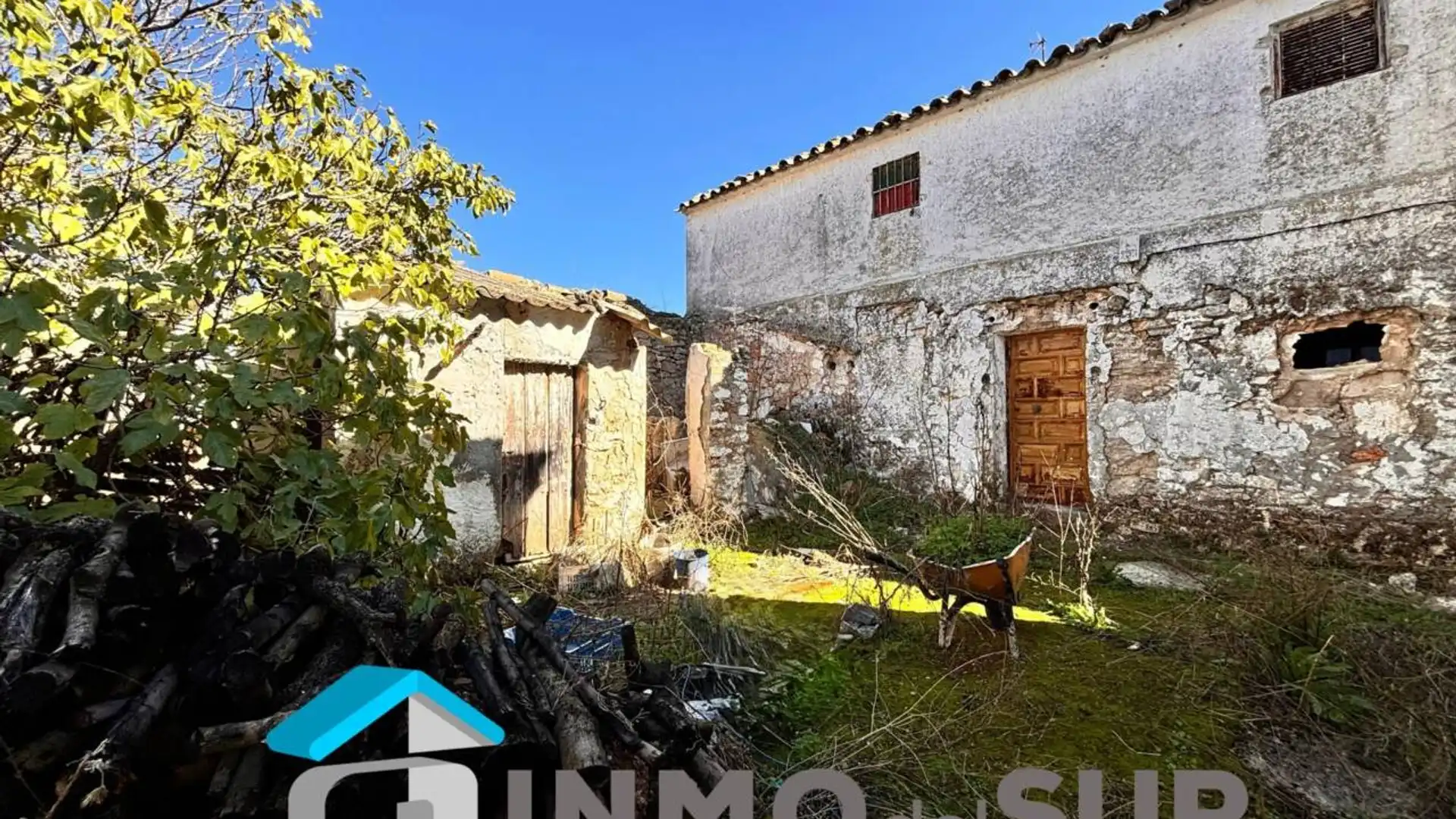Vista exterior de Finca rústica en venta en Cabra con Jardín privado