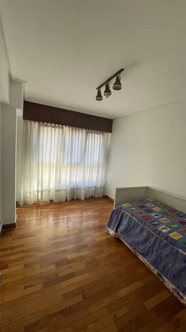 Habitación de Piso en venta en Casco Viejo - Muelle