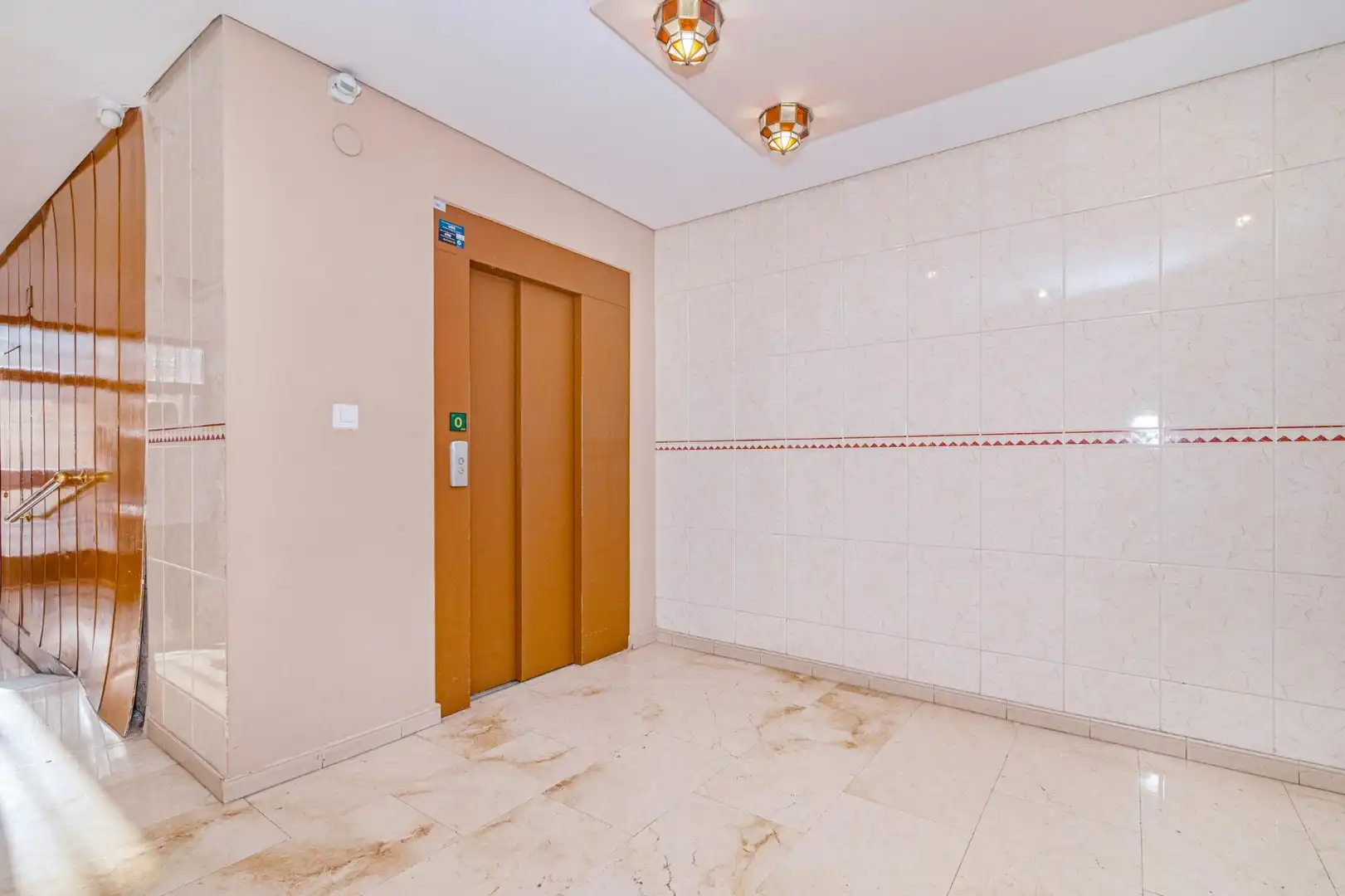 Piso en venta en Granada con Aire acondicionado, Terraza y Amueblado