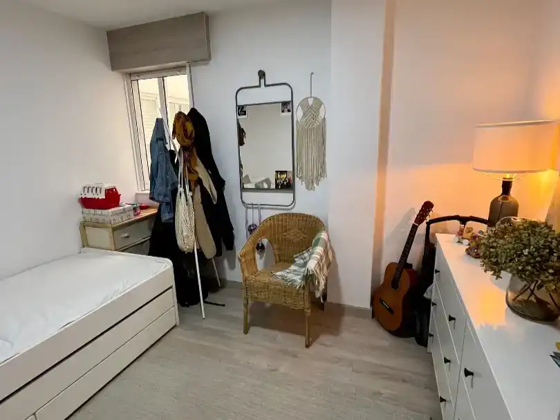 Schlafzimmer von Wohnungen zur Miete in Arzúa mit Parkett, Möbliert und Balkon