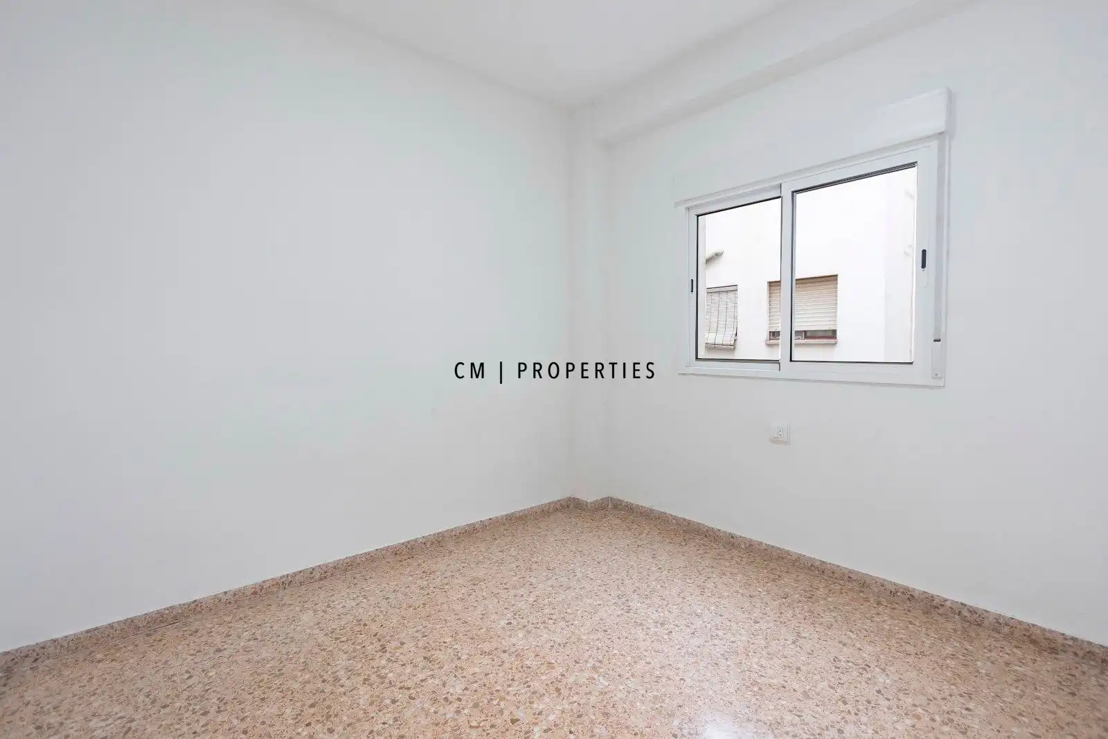 Flat for rent in carretera Malilla, Malilla