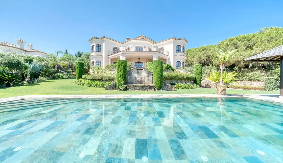 Jardí de Casa o xalet en venda en Sotogrande amb Aire condicionat, Jardí privat i Terrassa
