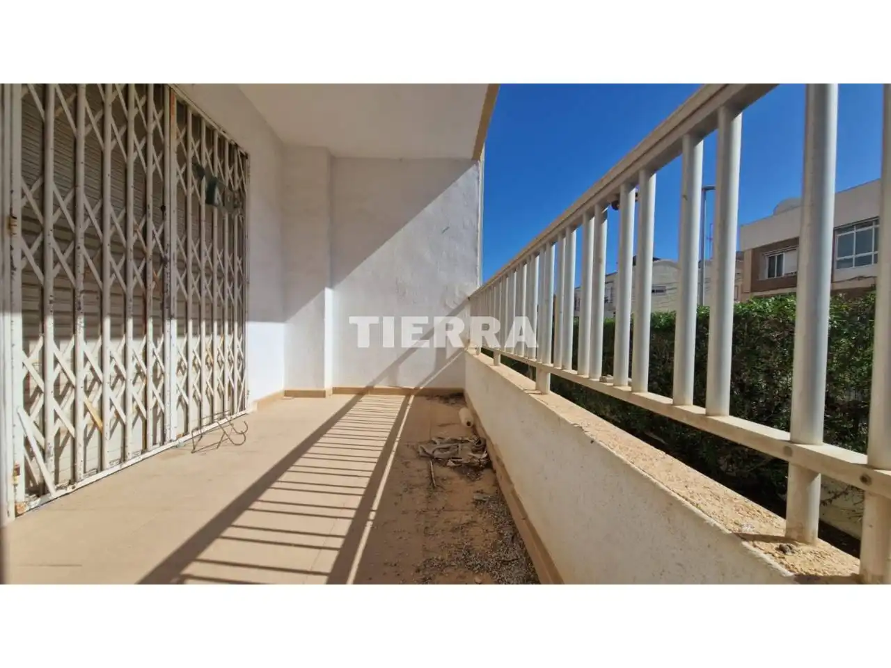 Flat with terrace for sale in Calle pleamar, imagen 4