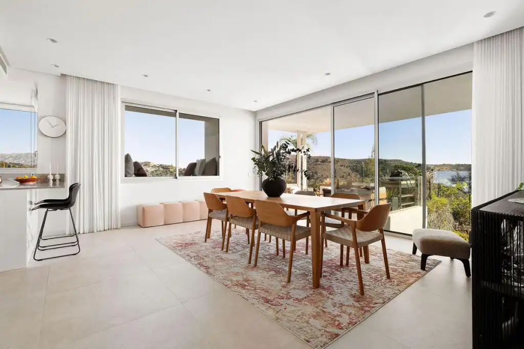 Dining room of Ground floor for sale in Benahavís  with Air Conditioner, Private garden and Terrace