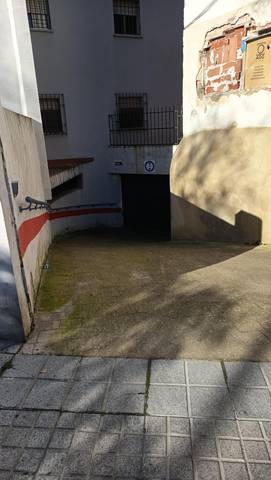 Garaje en Alquiler en Huerta de la Reina - Trassierra