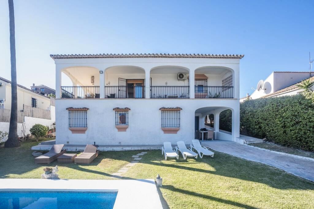 Garden of House or chalet for sale in Estepona  with Air Conditioner, Private garden and Terrace