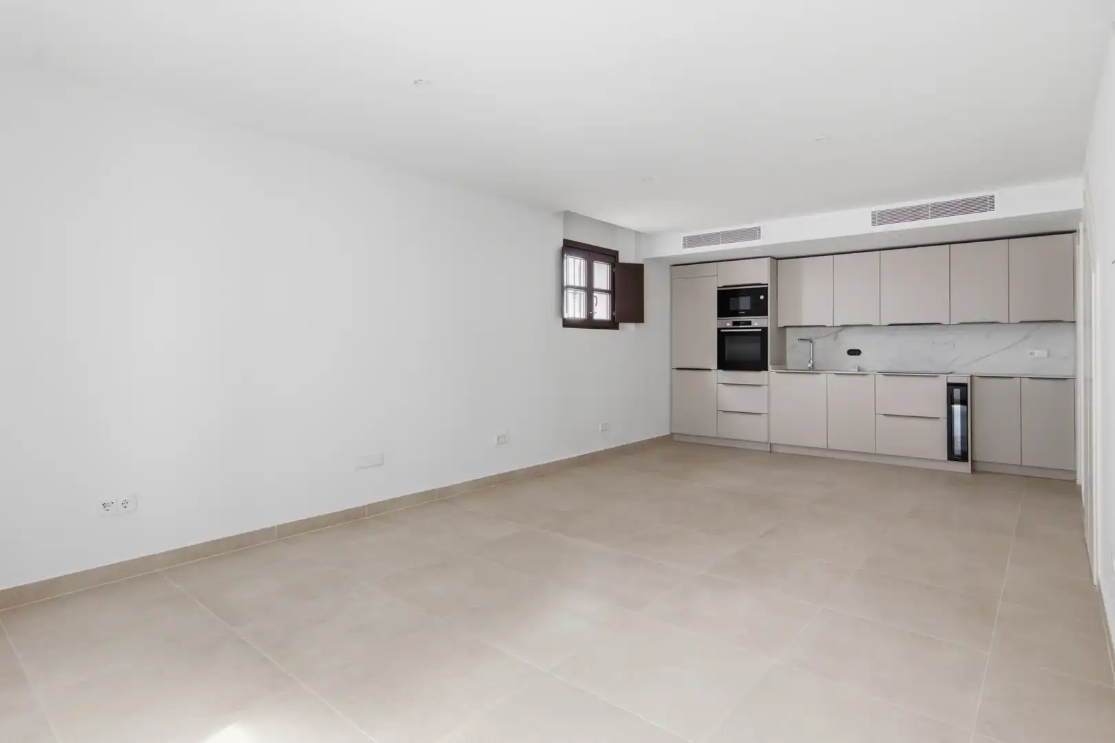 Adosado con terraza en venta en Estepona Pueblo, imagen 6