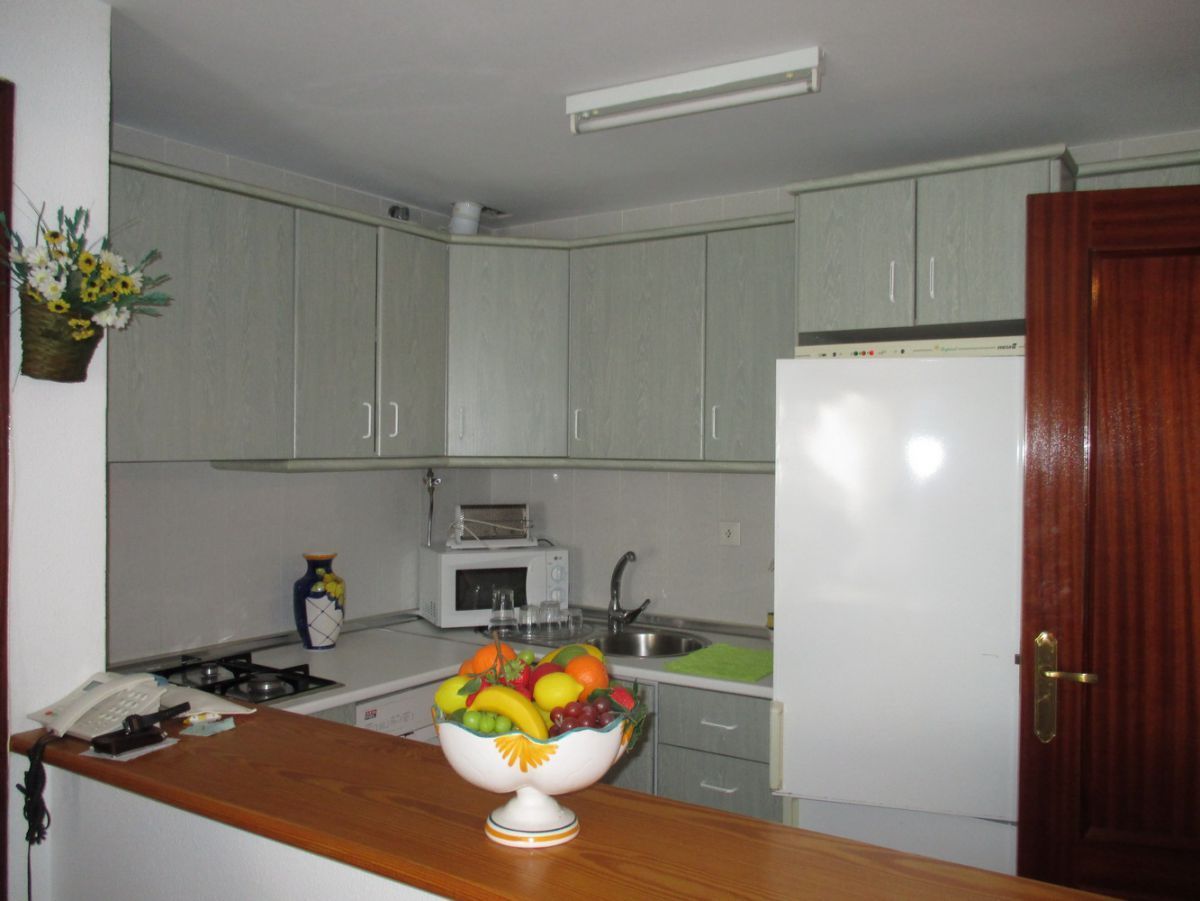 Kitchen of Apartment to rent in Conil de la Frontera  with Balcony