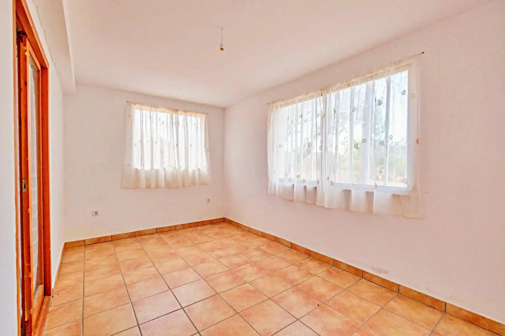 Dormitori de Casa o xalet en venda en Tortosa amb Jardí privat