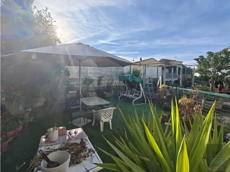 Terrace of Houses for sale in Casarrubios del Monte  with Terrace and Furnished