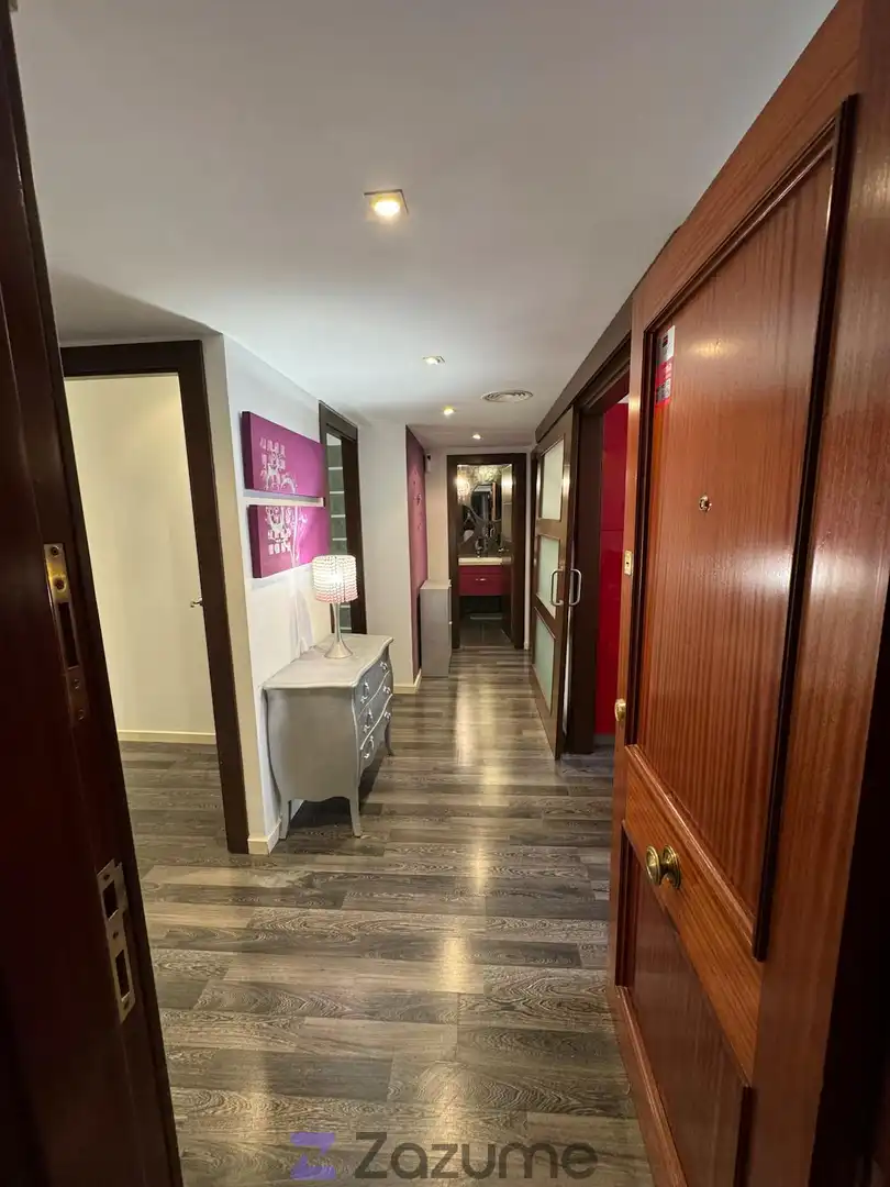 Flat for rent in Zaragoza  with Air Conditioner, Heating and Parquet flooring