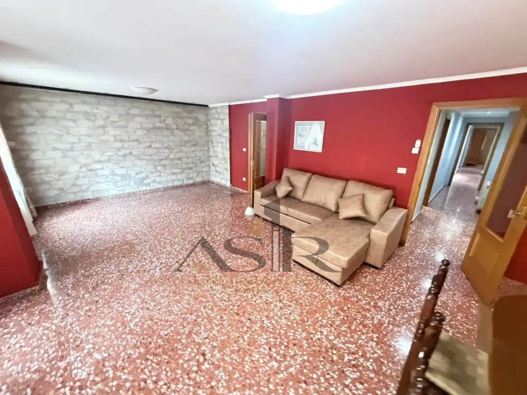 Piso con terraza en alquiler en angel alcazar, imagen 4