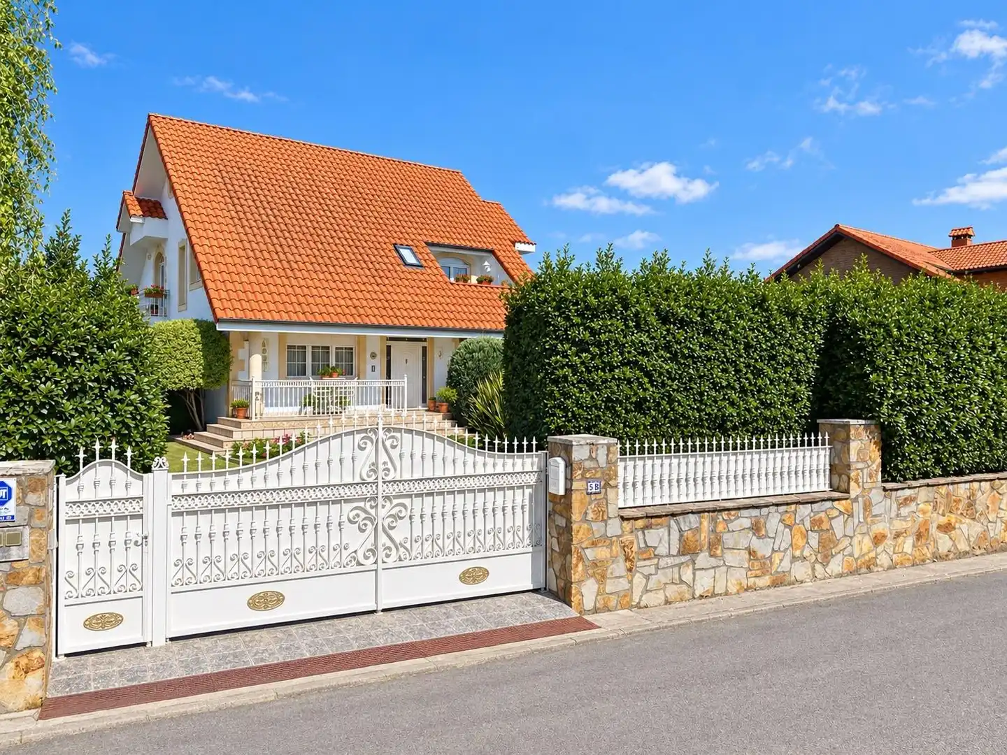 Vista exterior de Casa o chalet en venta en Camargo con Calefacción, Jardín privado y Terraza