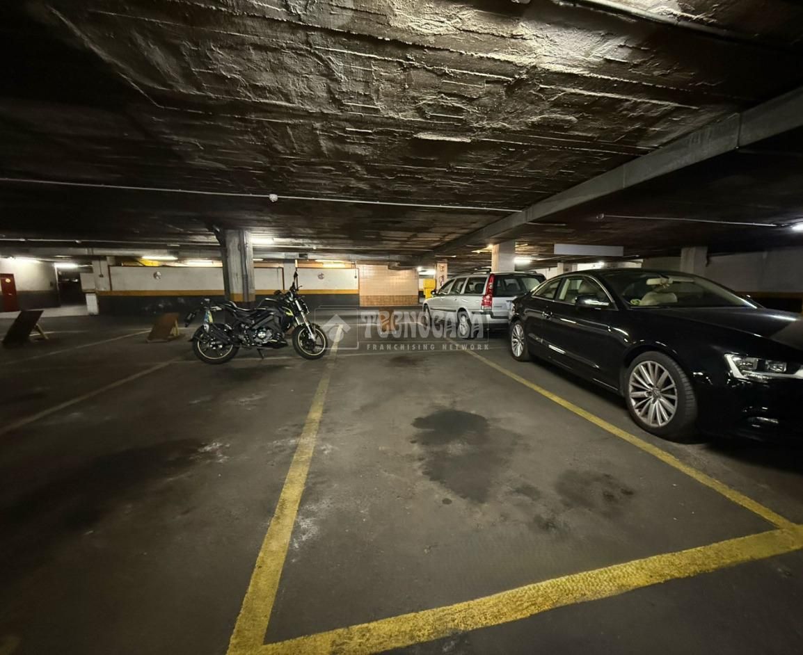 Aparcament de Garatge en venda en  Madrid Capital