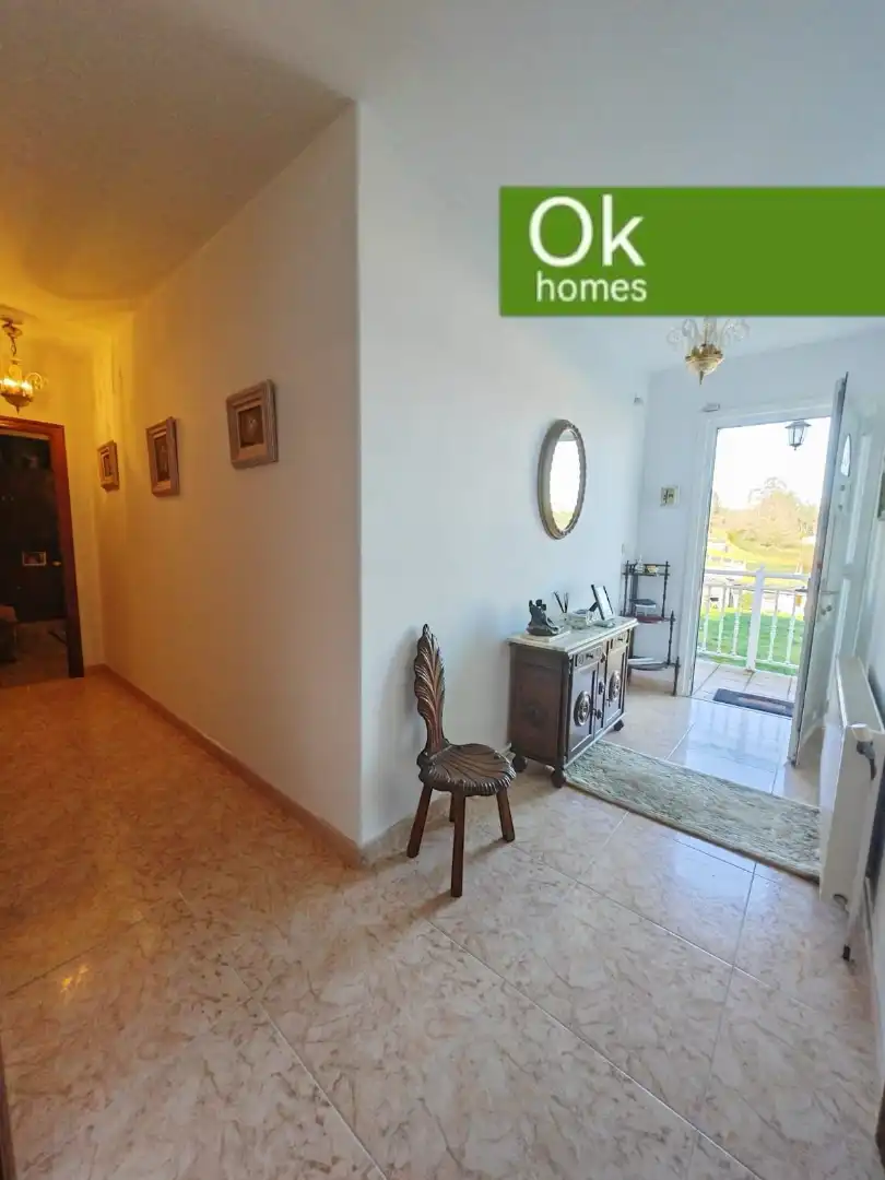 Casa amb terrassa en venda a Carral, imagen 4