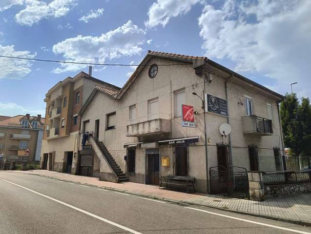Casa-chalet en Venta en Bezana - Prezanes