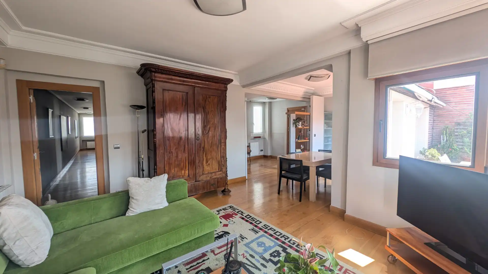 Sala de estar de Ático en venta en Bilbao  con Calefacción, Terraza y Amueblado