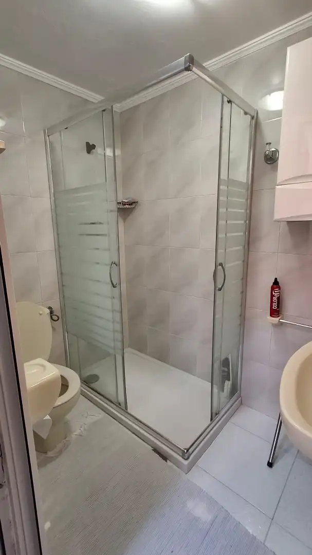 Baño de Casa o chalet en venta en A Pobra do Caramiñal con Aire acondicionado, Calefacción y Jardín privado