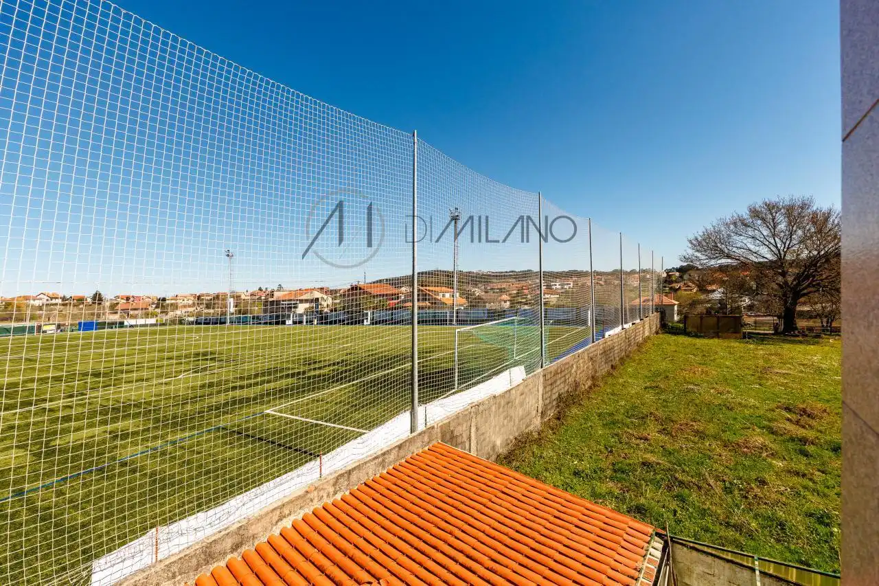 Vista exterior de Casa o chalet en venta en Vigo  con Calefacción, Jardín privado y Parquet