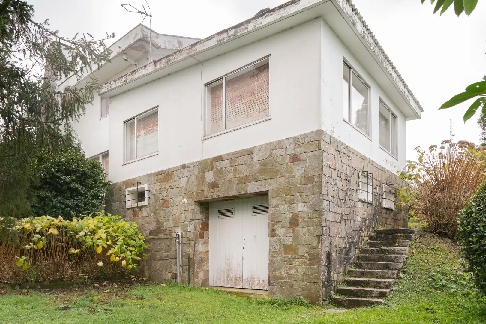 Vista exterior de Casa o chalet en venta en A Coruña Capital  con Calefacción, Jardín privado y Terraza