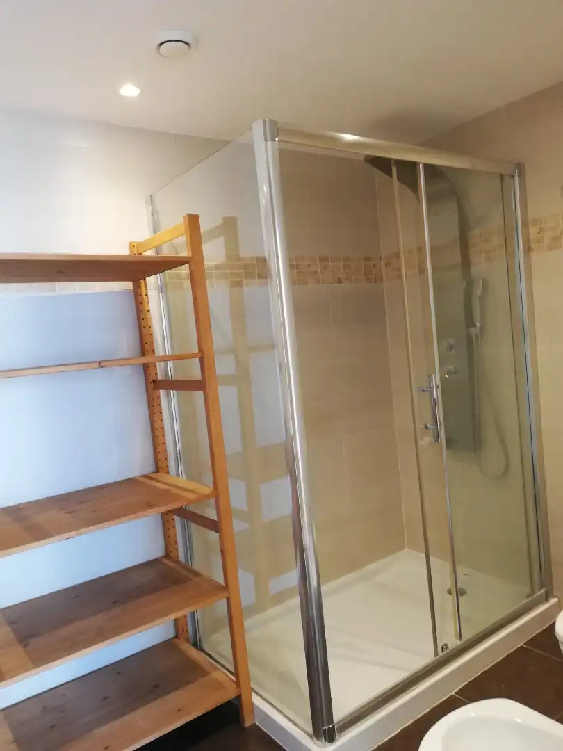 Baño de Apartamento de alquiler en Málaga con Aire acondicionado, Calefacción y Amueblado
