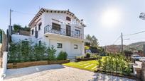 Vista exterior de Casa o xalet en venda en Sant Cugat del Vallès amb Calefacció, Terrassa i Traster