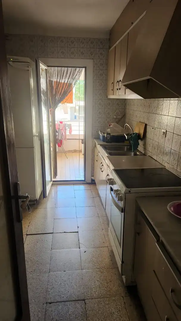 Cocina de Piso en venta en Salt con Calefacción y Terraza