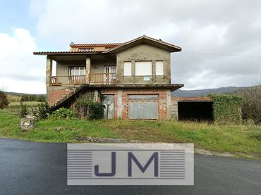 Casa con giardino in vendita a Lugar Lixo