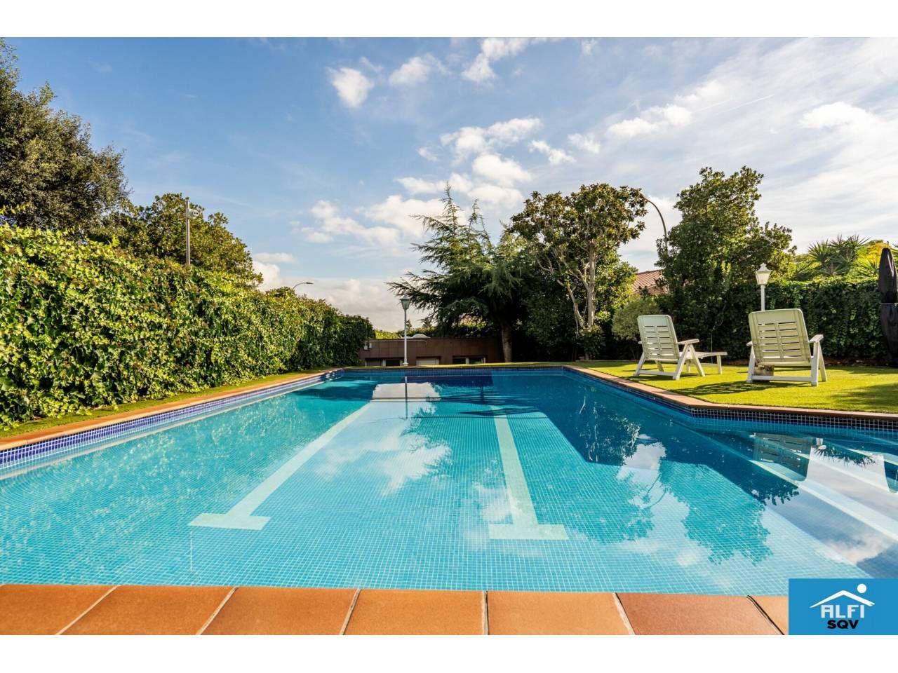 Piscina de Casa o xalet en venda en Sant Quirze del Vallès amb Aire condicionat, Calefacció i Jardí privat