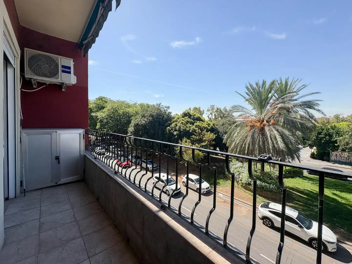 Außenansicht von Wohnung zur Miete in Valencia mit Klimaanlage, Heizung und Möbliert