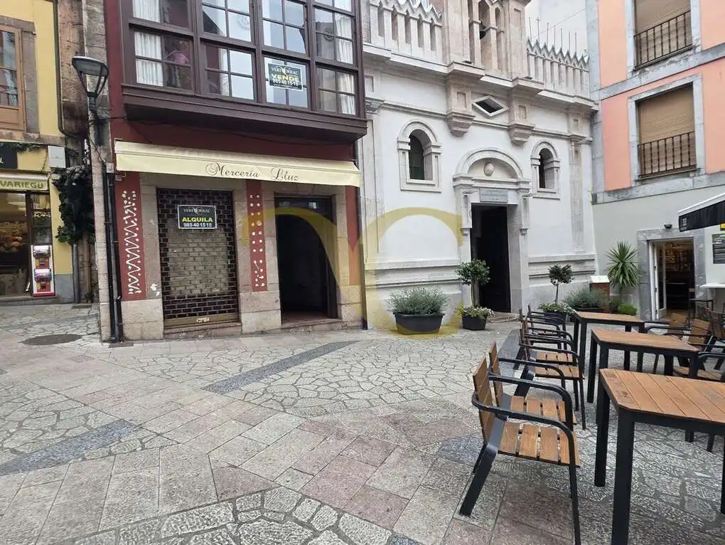 Commercial properties for rent in Llanes  with Air Conditioner