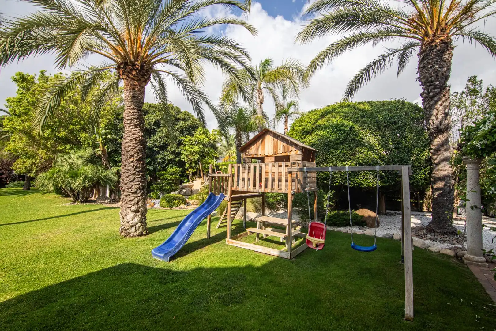 Jardín de Casa o chalet en venta en Elche / Elx con Aire acondicionado, Calefacción y Jardín privado