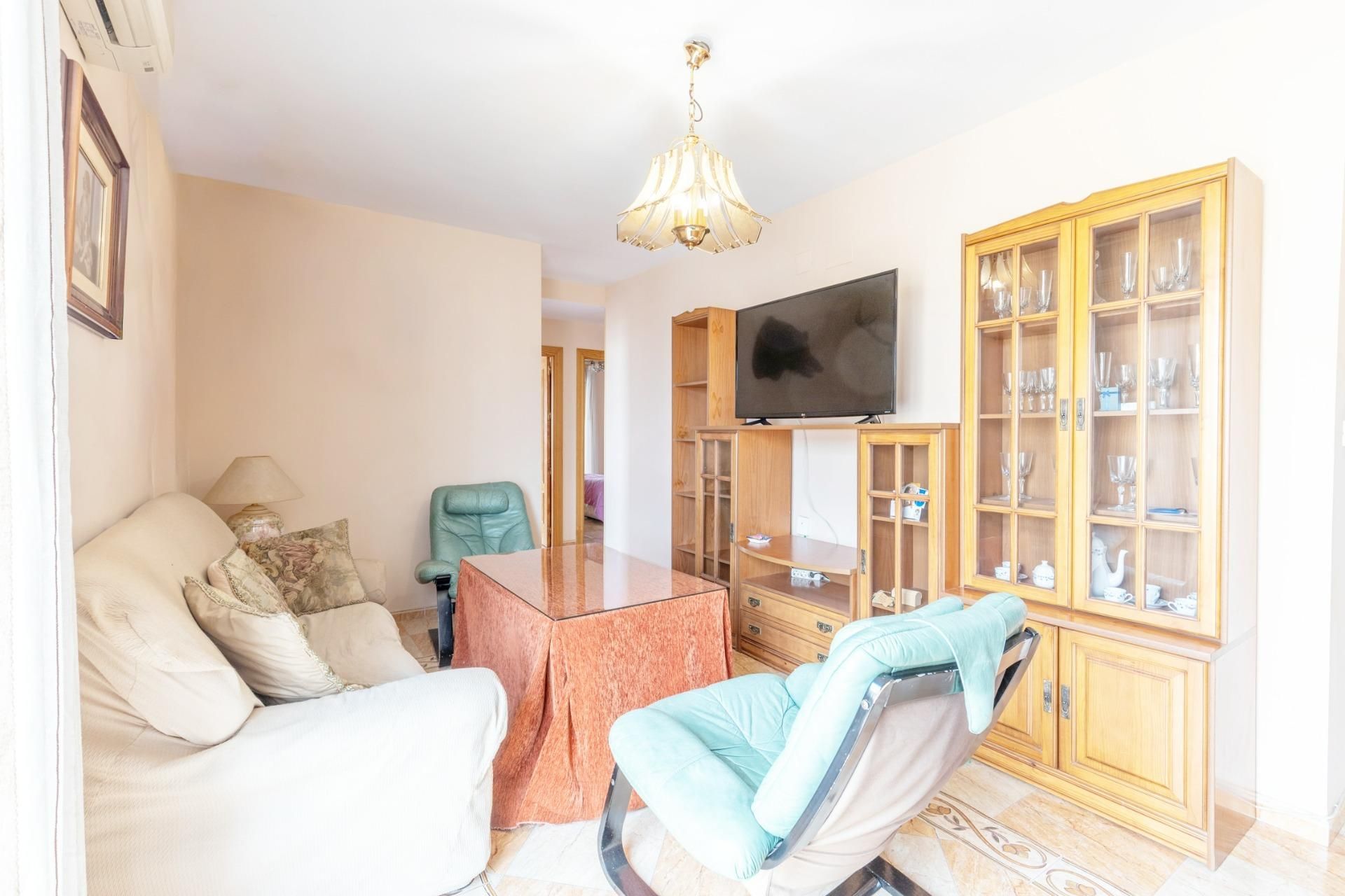 Living room of Flat for sale in Peligros  with Air Conditioner and Balcony