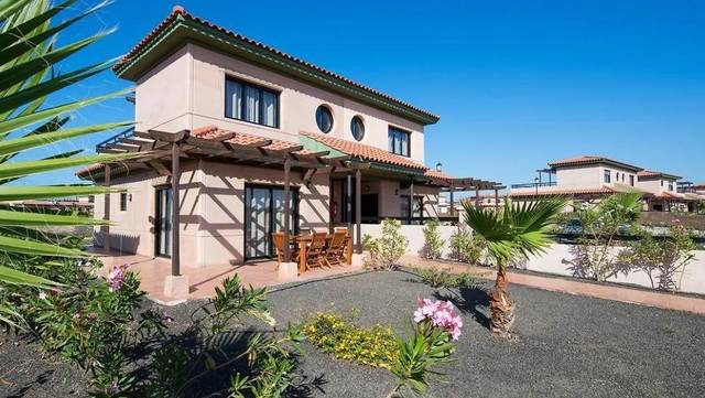 Casa adosada en Venta en Calle Calle Majanicho en Lajares