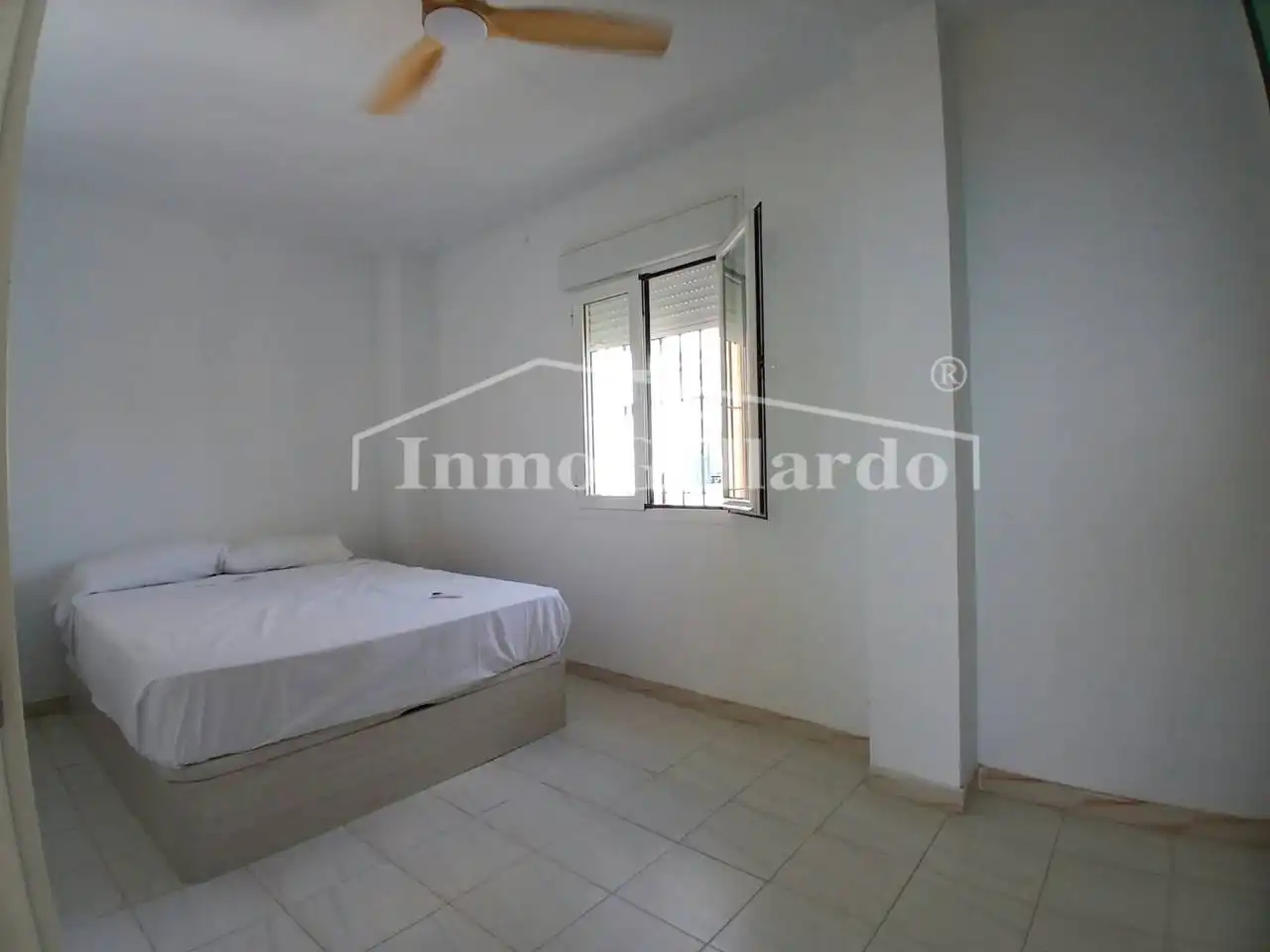Bedroom of Flat for rent in Málaga  with Terrace and Furnished