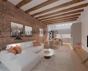 Sala d'estar de Dúplex en venda en  Barcelona Capital amb Aire condicionat, Calefacció i Moblat