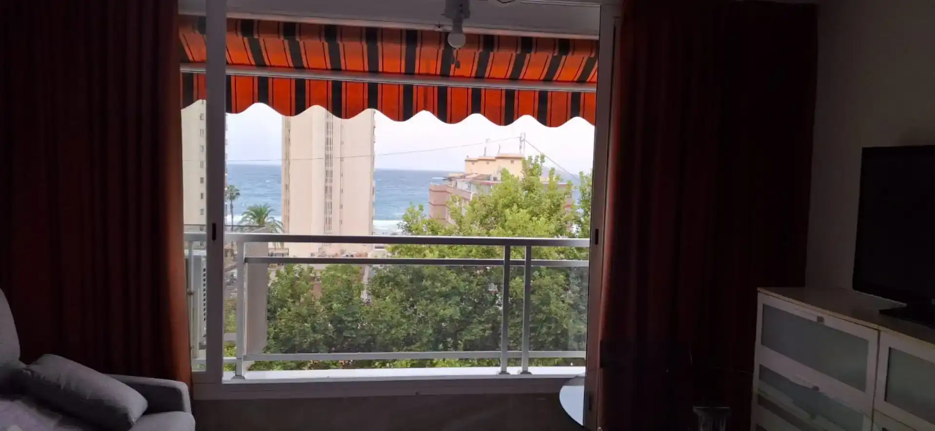 Habitación de Estudio en venta en Benidorm con Aire acondicionado
