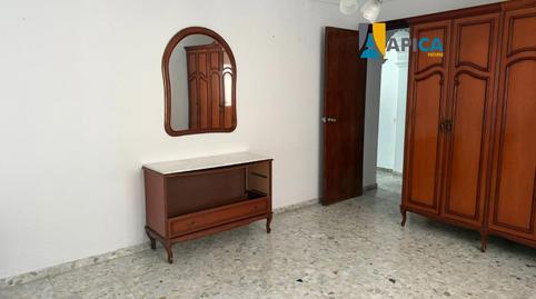 Foto 3 de Casa adosada en venta en Núcleo urbano, Chiclana de la Frontera