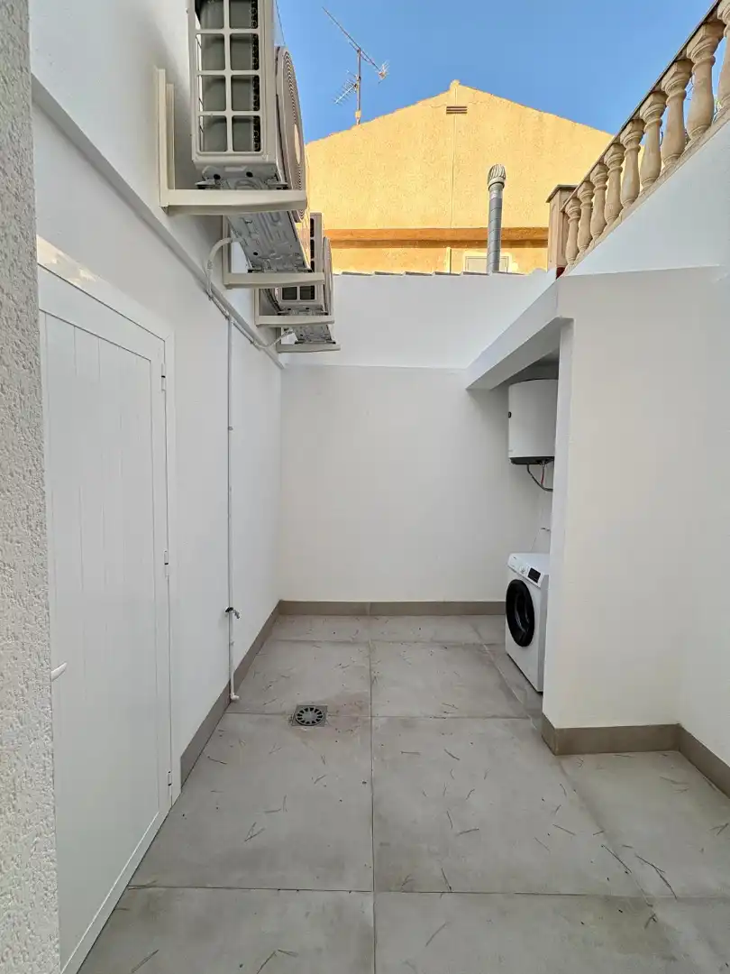 Casa adosada en venda en San Javier amb Aire condicionat, Calefacció i Jardí privat
