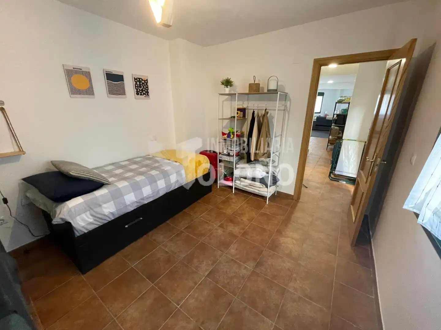 Dormitori de Apartament en venda en Cuzcurrita de Río Tirón amb Calefacció, Terrassa i Moblat