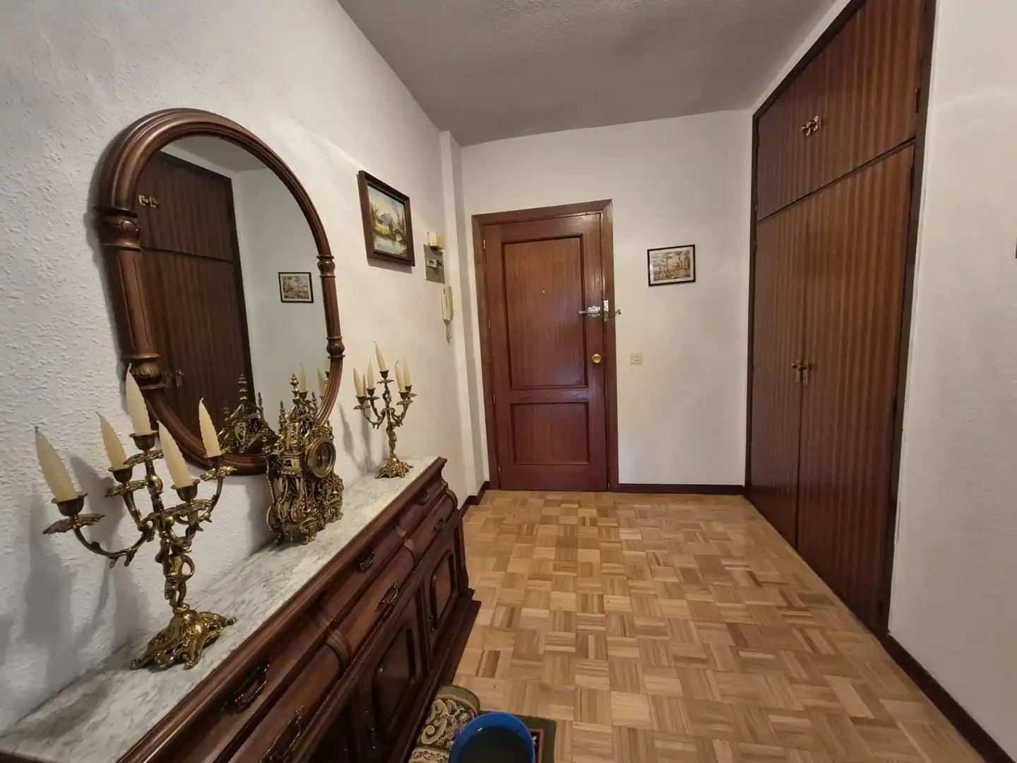 Wohnung zum Verkauf in Ávila mit Heizung, Terrasse und Abstellraum