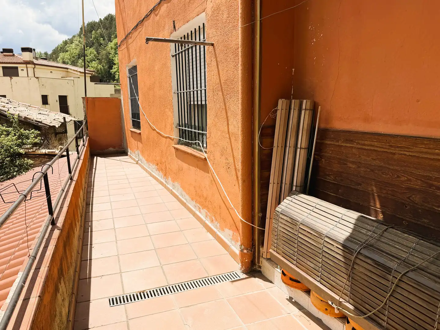 Terrasse von Wohnung zum Verkauf in Guardiola de Berguedà mit Möbliert, Fernseher und Balkon