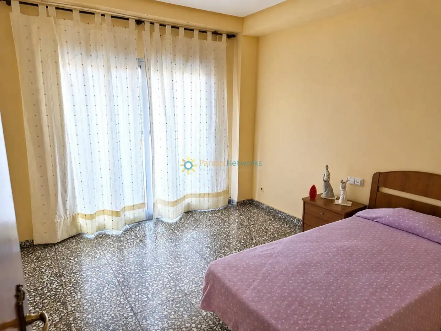 Bedroom of Flat for sale in Oliva  with Balcony