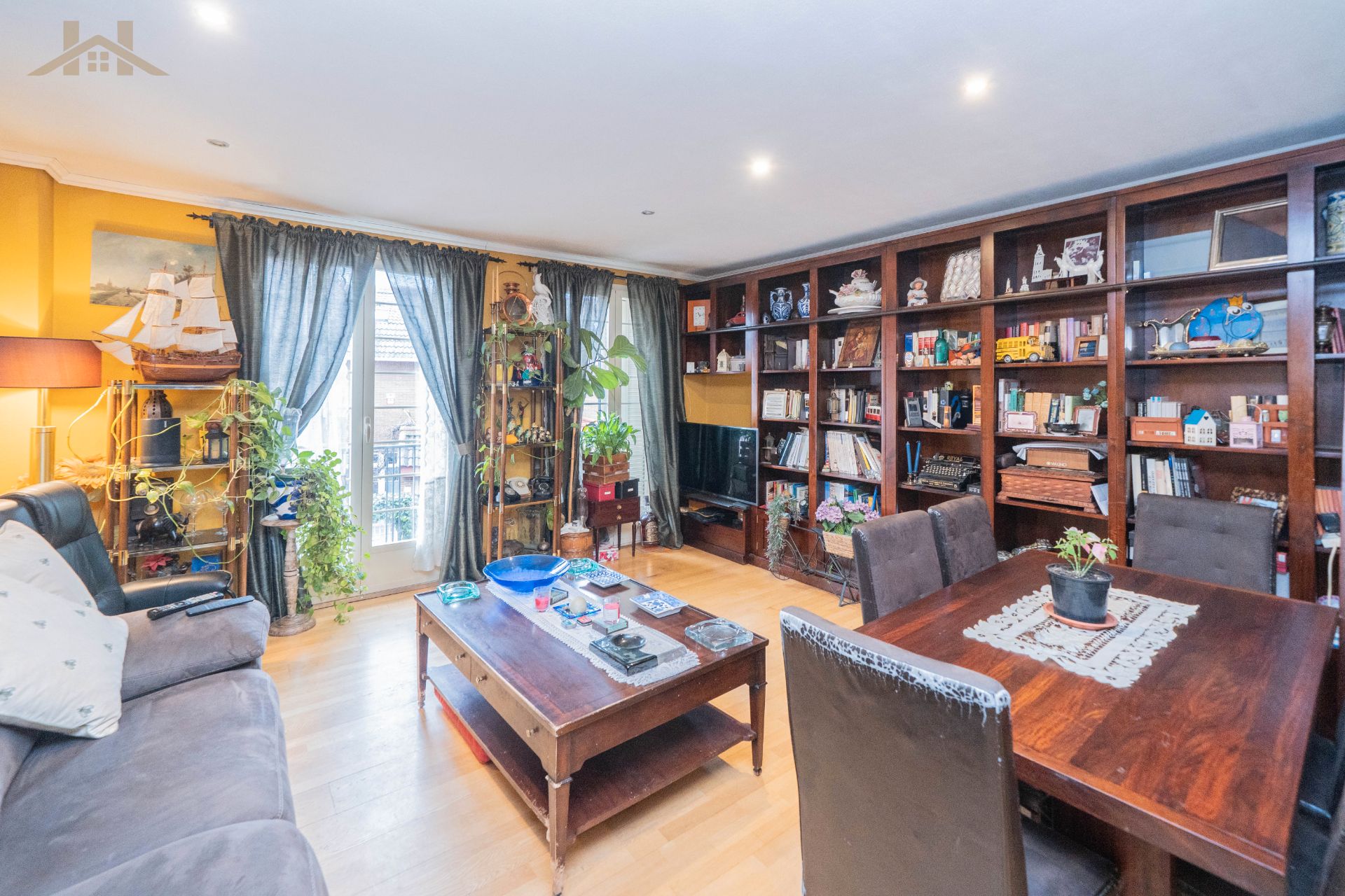 Sala de estar de Dúplex en venta en Collado Villalba con Aire acondicionado, Calefacción y Trastero